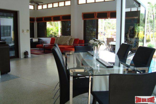 A Fantastic Spacious Pool Villa for Sale in a Great Rawai Location-10