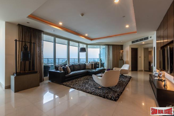 Ultimate Luxury 4 Bed River and City View Condo on the 40th Floor at Chao Phraya River-2