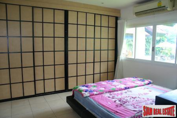 Walk to the Beach from this 3 Bedroom Townhouse in Laguna, Phuket-18
