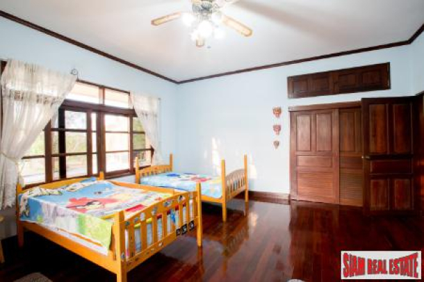 A Fantastic and Unique Opportunity in Hua Hin!  4 Bedroom House on 5 Rai of Land.-9