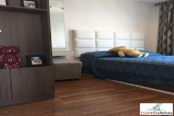 Two bedroom fully furnished condo for rent Chewathai Interchange, Taopoon-3