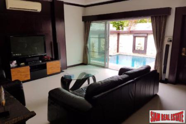 Private Swimming Pool Villa, 3 bedroom / 3bathroom in a Great Location in South Pattaya-7