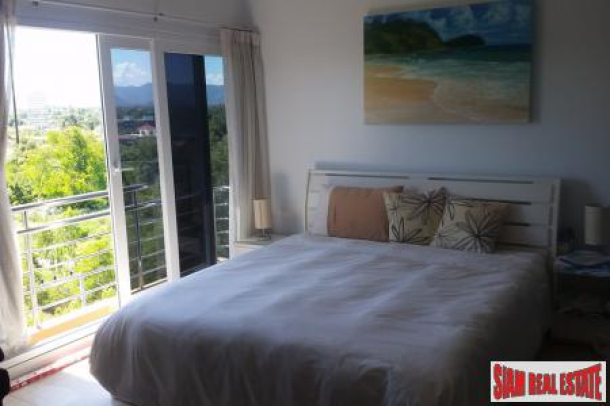 1 Bedroom Room Low Rise Luxurious Condo in A Resort Atmosphere Between South Pattaya and Jomtien-15