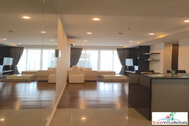 15 Sukhumvit Residences | Two Bedroom, Two Bath Condo For Rent-11