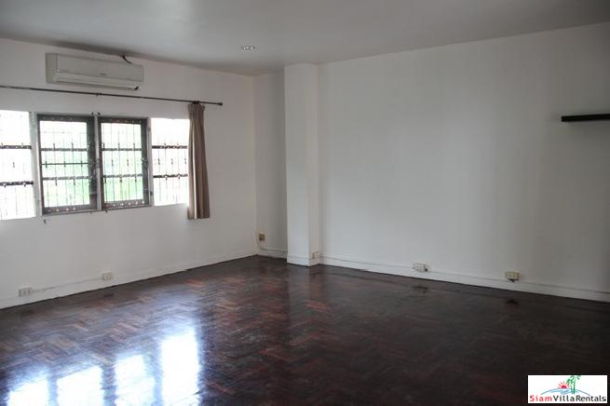 Spacious and Trendy Four Bedroom Townhouse for Rent in Thong Lo, Bangkok-8
