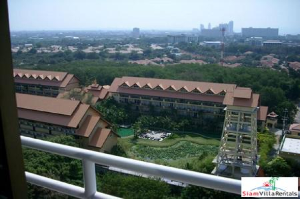 High Rise Condo Near the Beach Surrounded by Shops Services and on Baht Bus Route.-6