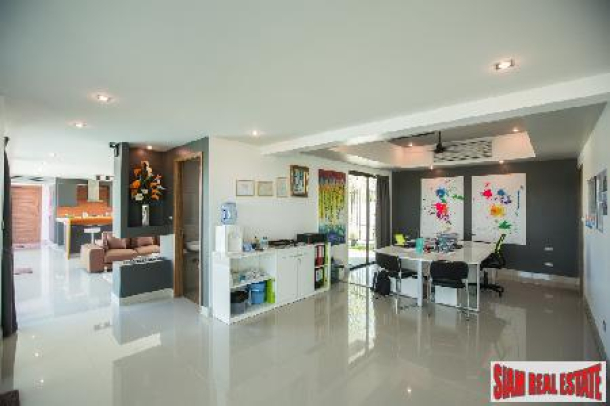 Stunning 3 Bedrooms Detached House with Private Pool in Bang Saray-12