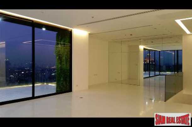 Sathorn Garden | Fantastic City Views from the Exclusive Duplex Penthouse in Bangkok-11