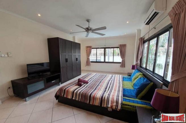 Lowest Price 3 BRs Pool Villa For Rent in Jomtien Near The Beach ( Sea Side )-19
