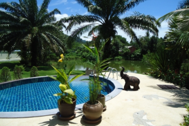 Beautiful Villa with Small Bungalow Resort in Khao Lak-5