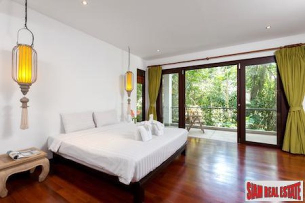 Sensitive Hill | Spacious and Tropical Three Bedroom Condo in Kathu-10