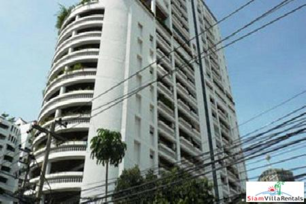 GM Tower | Spacious 3 Bed Condo with Big Balconies for Rent at Sukhumvit 20-2