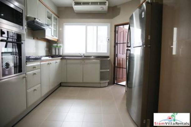 GM Tower | Spacious 3 Bed Condo with Big Balconies for Rent at Sukhumvit 20-7