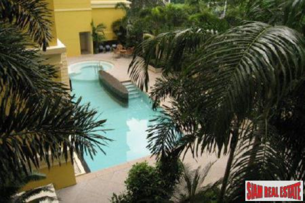 Ultra Modern 1 bedroom 45 sq.m. Low Rise Condo Located In The Heart of Pattaya-18