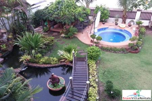 3 Bedroom House with outdoor jacuzzi for Rent in East Pattaya-3