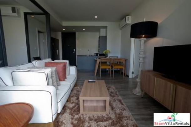 The Deck | Contemporary Two Bedroom Apartment for Rent a Few Minutes from Patong Beach-18