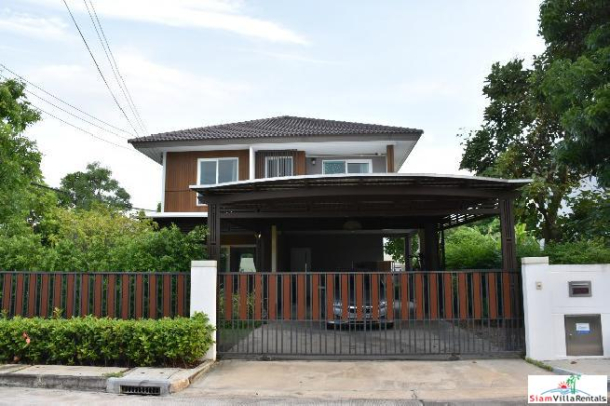 Three Bedroom Home in Luxurious Garden Setting For Rent in Ladkrabang-22