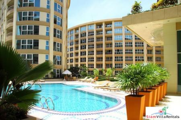 Luxury Resort Condominium in The Center of Pattaya for Long Term Rent-1