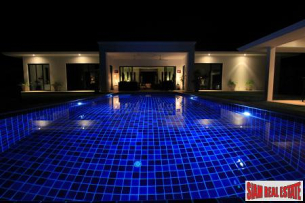Luxury 3 Bed Villa in Exclusive Estate - Baan Ing Phu-17