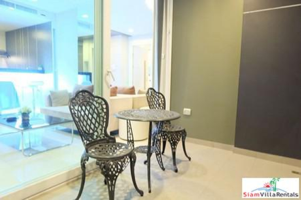 Best value 1 bedroom condo, modern and secure, 1 min walk to Mall, central Pattaya-11