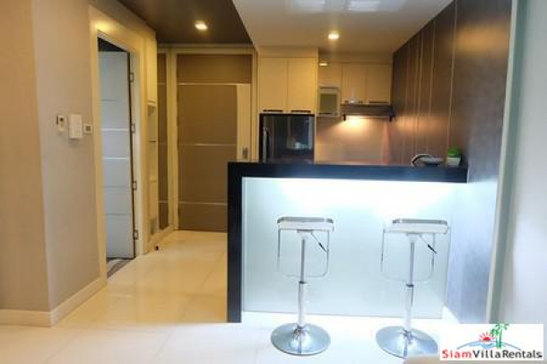 Best value 1 bedroom condo, modern and secure, 1 min walk to Mall, central Pattaya-8