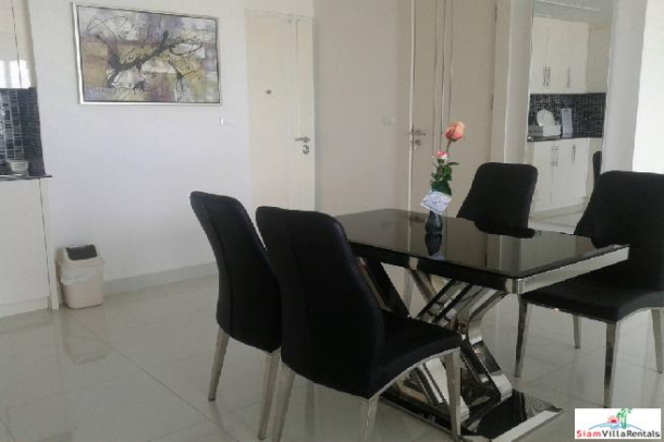 Luxurious Large 3 Beds Condo for Rent On Pratumnak Hills Pattaya Very near Cosy Beach-1