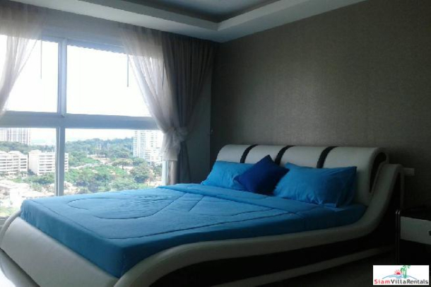 Luxurious Large 3 Beds Condo for Rent On Pratumnak Hills Pattaya Very near Cosy Beach-11