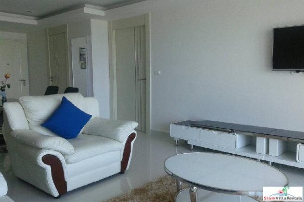Luxurious Large 3 Beds Condo for Rent On Pratumnak Hills Pattaya Very near Cosy Beach-7
