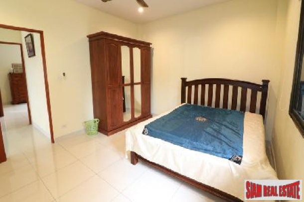 Single house with separate guest house en-suit-11