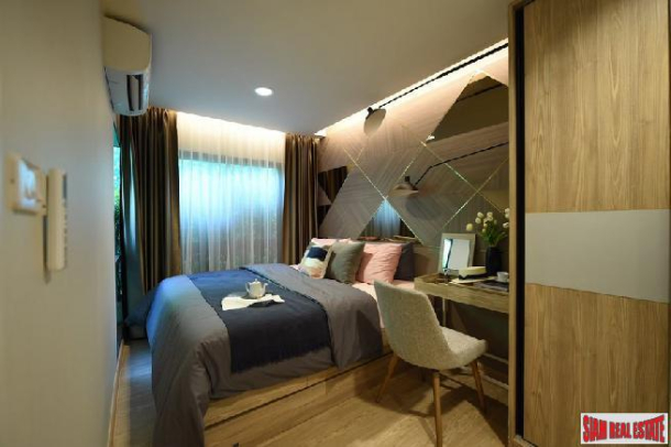 Ready to Move in Resort Style Low-Rise Condo next to Canal at Sukhumvit 50, BTS Onnut - 2 Bed Units - Up to 33% Discount and Full Furnished!-18
