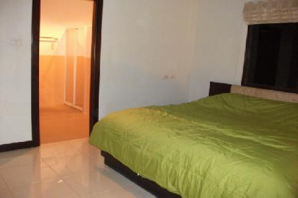 Three Bed, Three Bathroom House on 500sq.m. of Land For Long Term Rent - East Pattaya-6