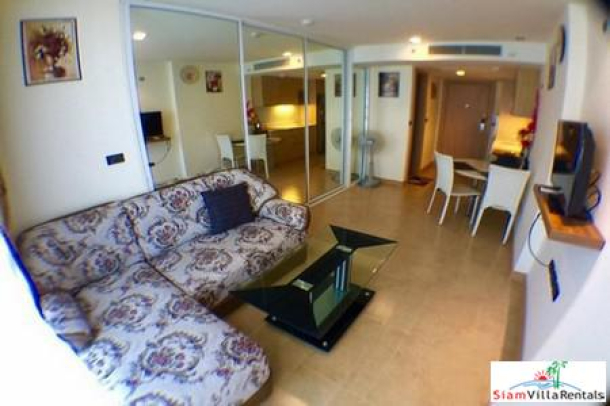1 Bedroom Luxury Condo on Pratumnak Hills Just only 150 Meters from Cosy Beach-10