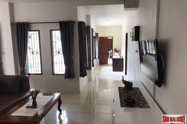 Three Bedroom Pool Villa for Sale in a Desirable Area of Rawai-16