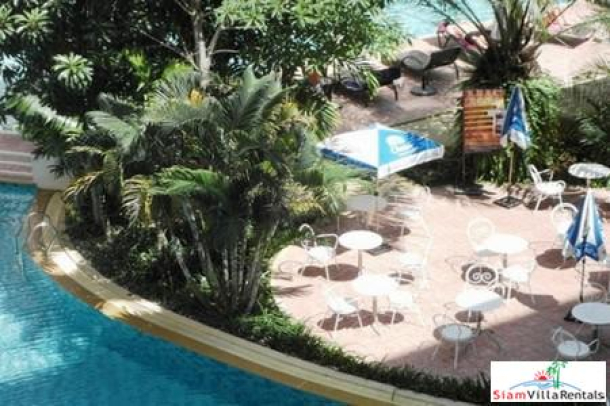 1 Bedroom Resort Style Condo in Jomtien (include internet & Cable tv)- 1600 Sq.m. Communal Pool-4