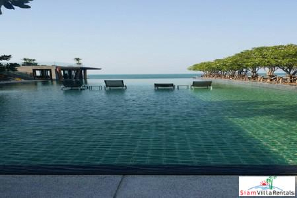 Super Luxury Absolute Beachfront Pet Friendly Condominium in Pattaya-4