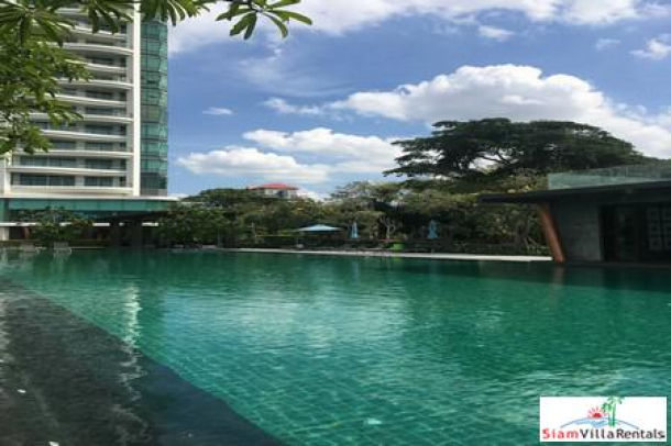 Super Luxury Absolute Beachfront Pet Friendly Condominium in Pattaya-5
