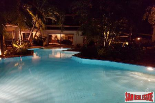Prestigious Four Bedroom Nai Harn Pool Villa for Rent-4