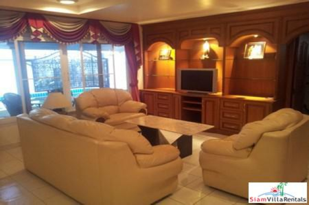Luxury but Affordable 4 Bedrooms Pool Villa for Rent in Jomtien Pattaya-6