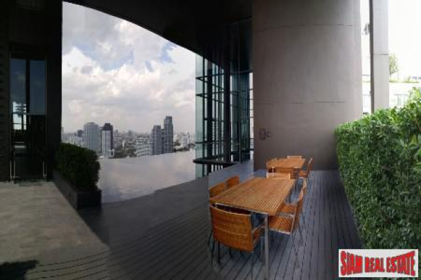 The Crest Sukhumvit 34 | Panoramic Views from this One-Bedroom Condo-12