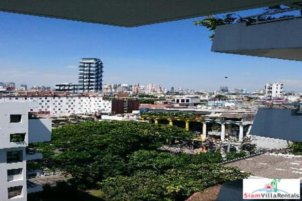 Siam Penthouse ll | City Views from this Newly Renovated Three Bedroom Condo in Silom, Sathorn-14