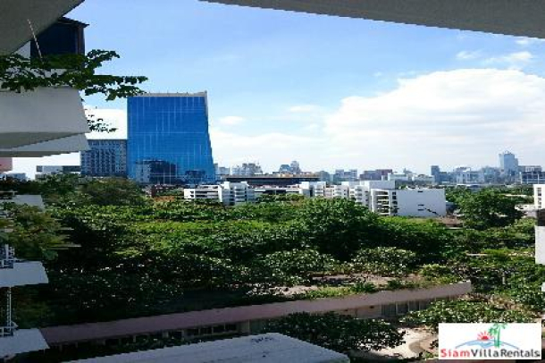 Siam Penthouse ll | City Views from this Newly Renovated Three Bedroom Condo in Silom, Sathorn-15