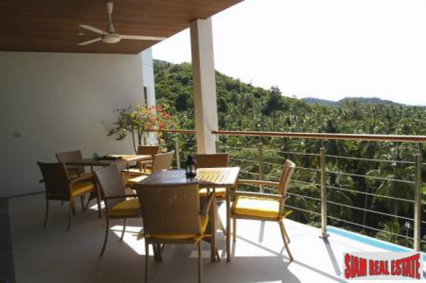6 Bed Luxury Sea View Holiday Villa at Maenam, Samui-11
