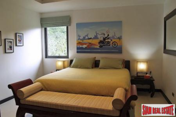 6 Bed Luxury Sea View Holiday Villa at Maenam, Samui-16