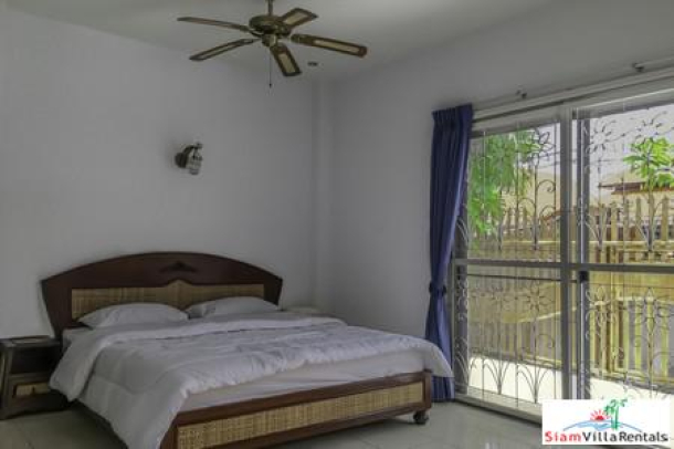 Beautiful Fully Furnished Pool Villa On the Beach side Between Central and South Pattaya-8