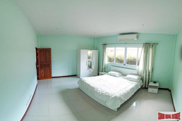 Platinium Residence Park | Rawai Three Bedroom with Pool in a Villa Development-17