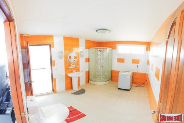 Platinium Residence Park | Rawai Three Bedroom with Pool in a Villa Development-19