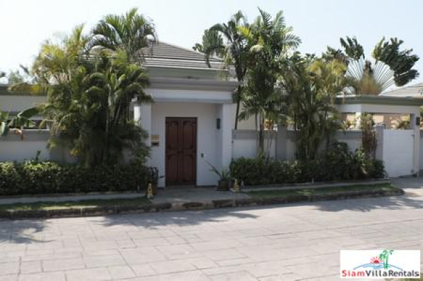 The Very Best Three Bedroom Pool Villa in East Pattaya for Long Term Rent-3