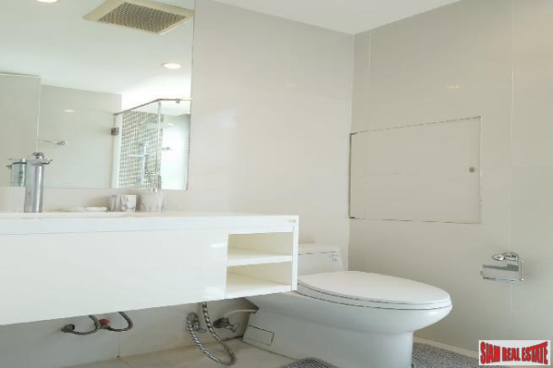 Collezio Condo | Contemporary Two Bedroom Apartment for Rent in the Sathon Area of Bangkok-7