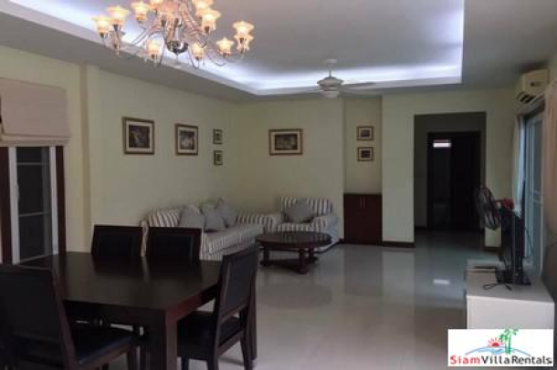 Pool Villa for Rent in North Pattaya Near Central Mall-11
