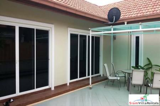 Pool Villa for Rent in North Pattaya Near Central Mall-3